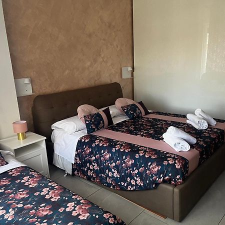 Albachiara Suite Rooms Болоня Екстериор снимка