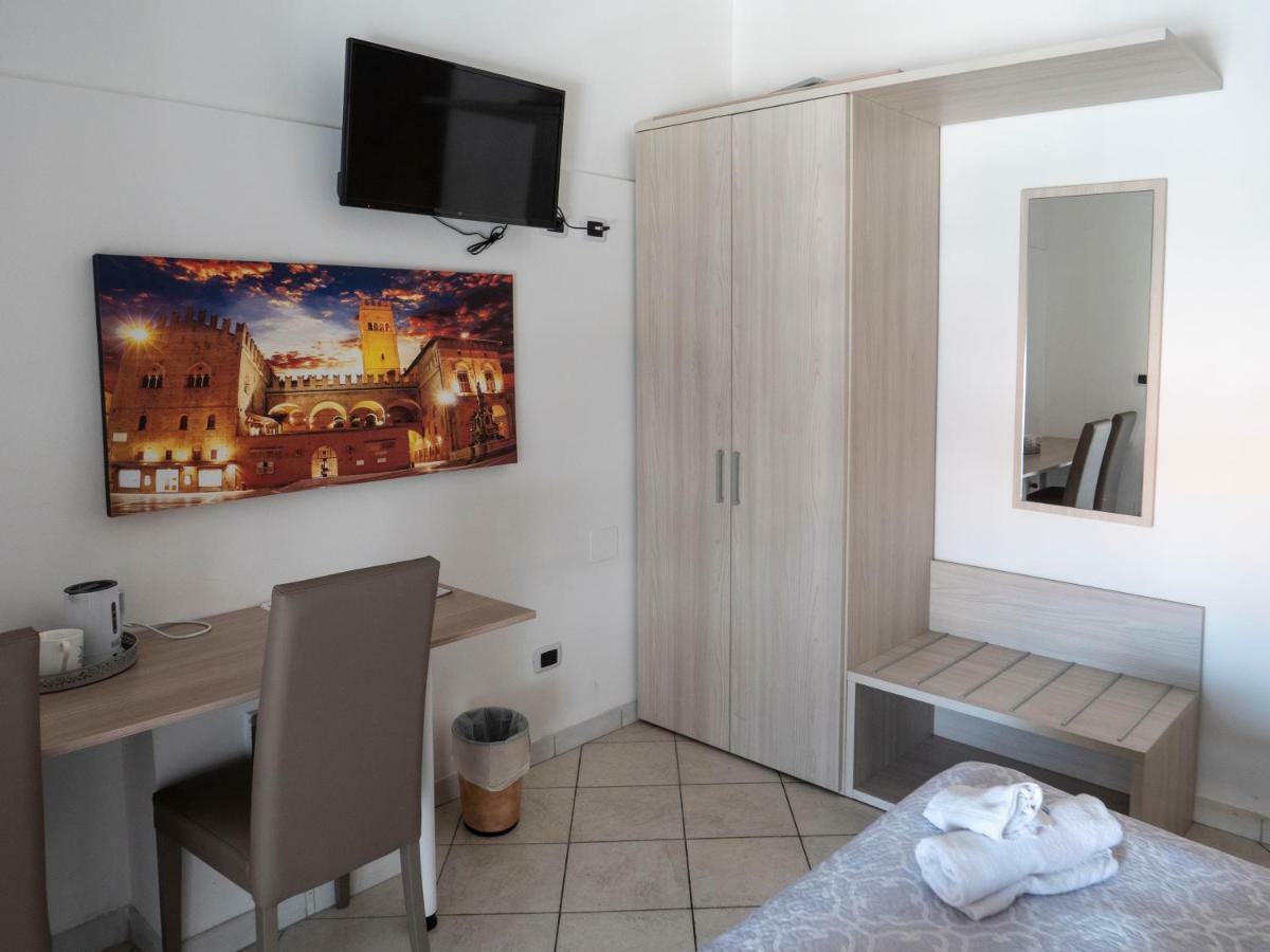 Albachiara Suite Rooms Болоня Екстериор снимка